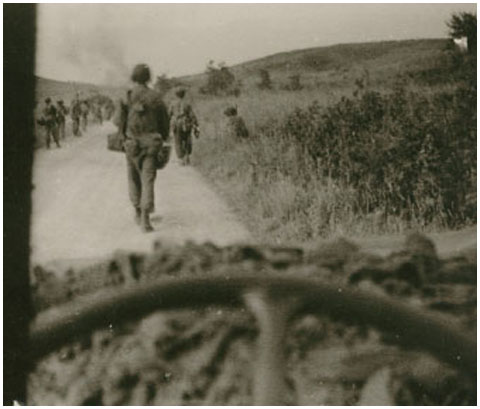 third division marching